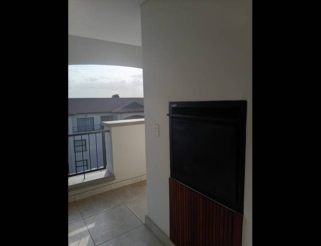 3 BEDROOM APARTMENT TO LET IN IZINGA RIDGE